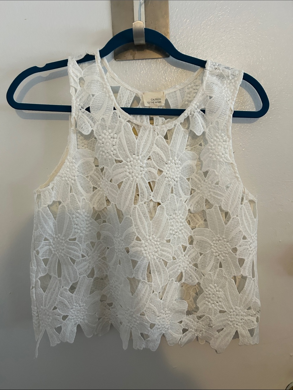 Crochet Lace Floral White Sleeveless Women's Top